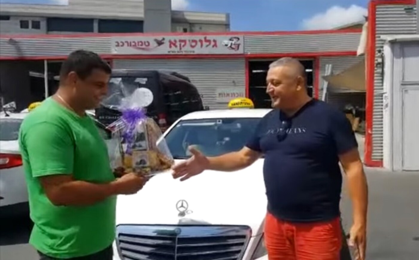 מסירת רכב ללקוח במוסך גלוסקא